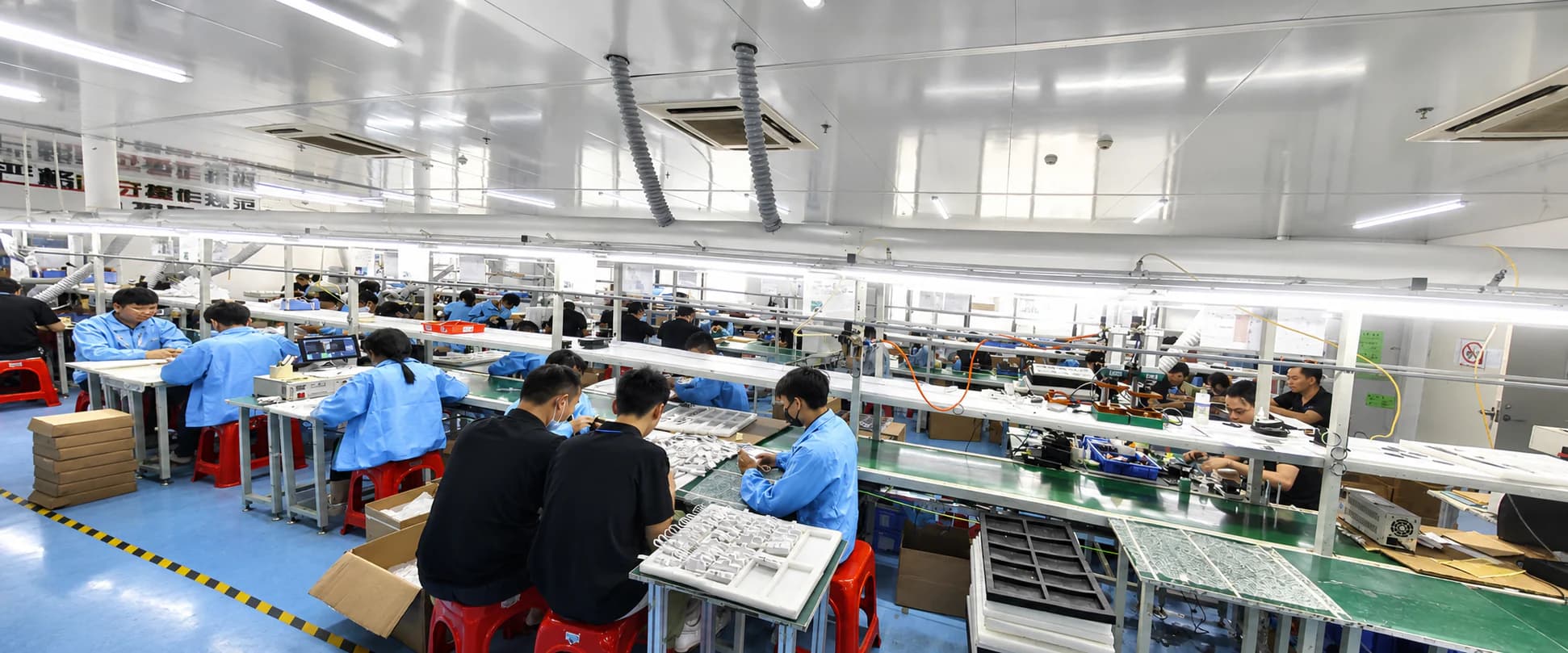 TOPTAI portable charger production line and assembly workshop